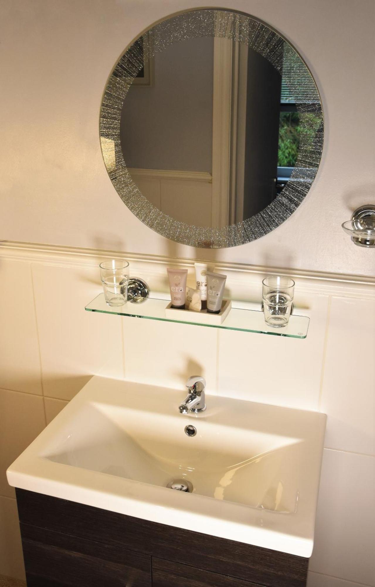 The Labouring Man Hotel Coldwaltham Ruang foto